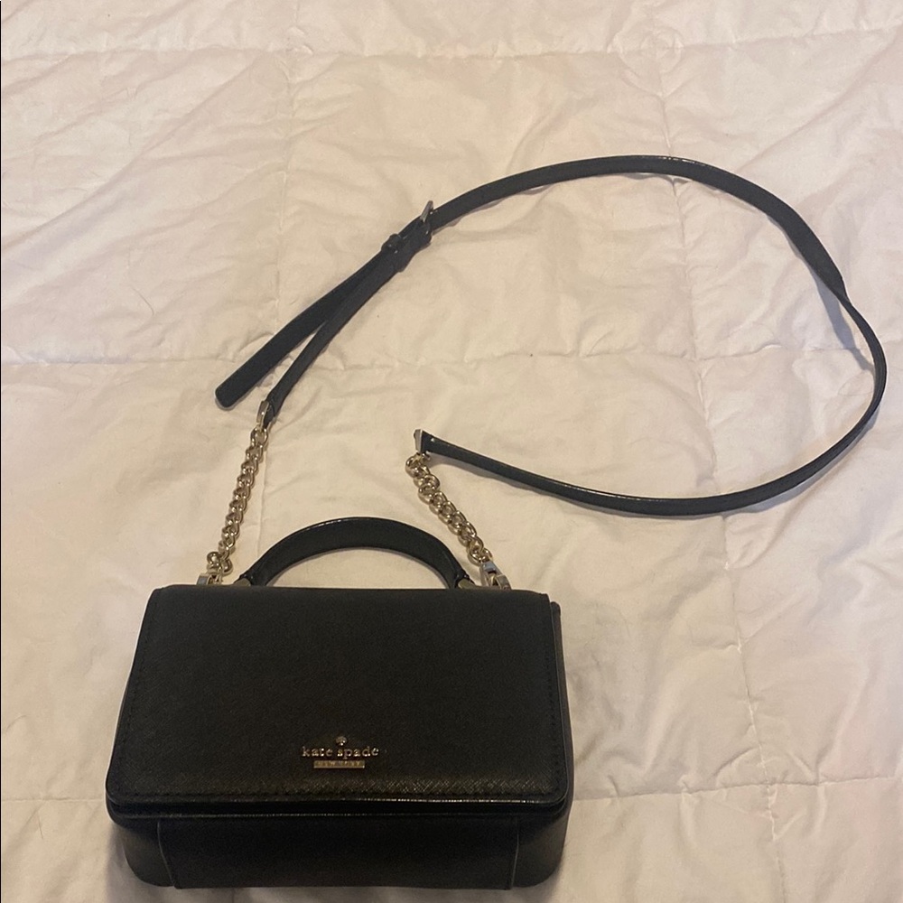Kate Spade Black and Gold Crossbody Bag with Elegant Design
